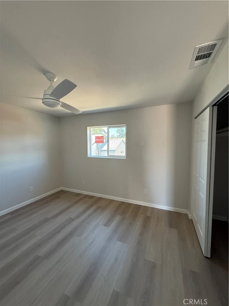 Interior 4