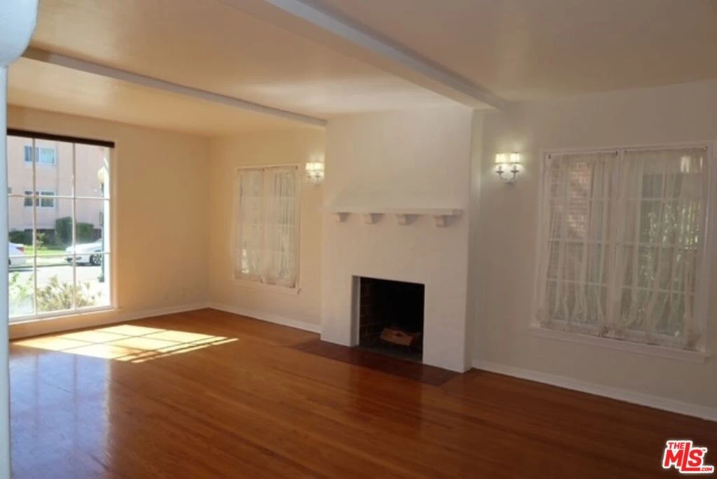 Interior 1