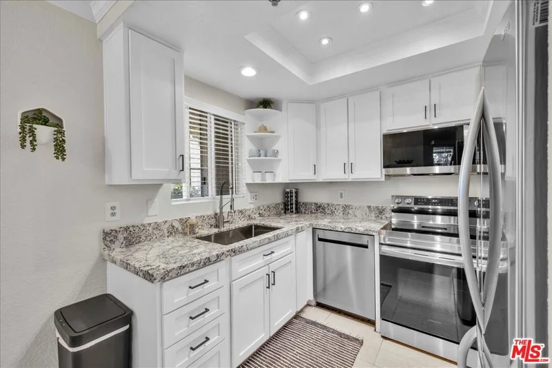 Photo 2 of 2700 Lawrence Crossley Road 83