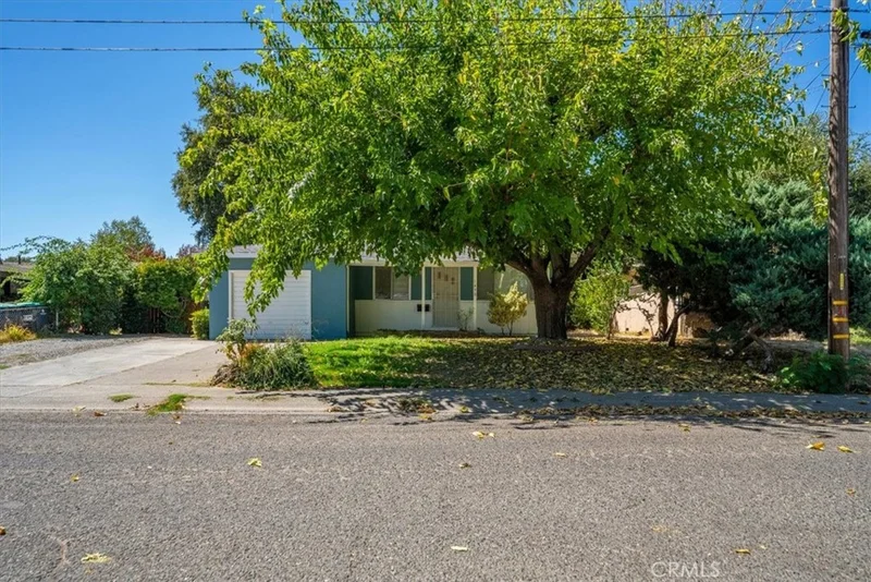 1490 Orange Street, Red Bluff, CA 96080