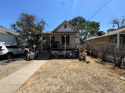 1012 Washington, Redlands, CA 92374