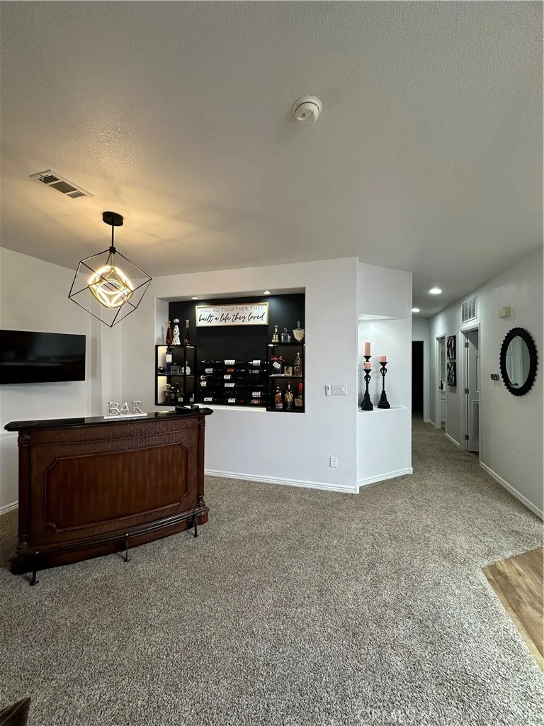 Interior 3