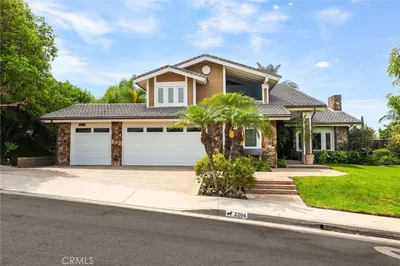 2204 E Vista Mesa Way, Orange, CA 92867