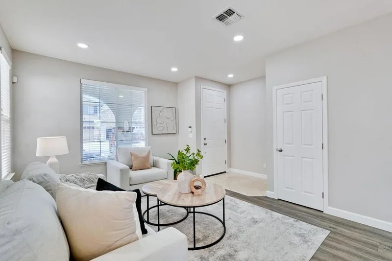 Photo 2 of 1233 Arabelle Way