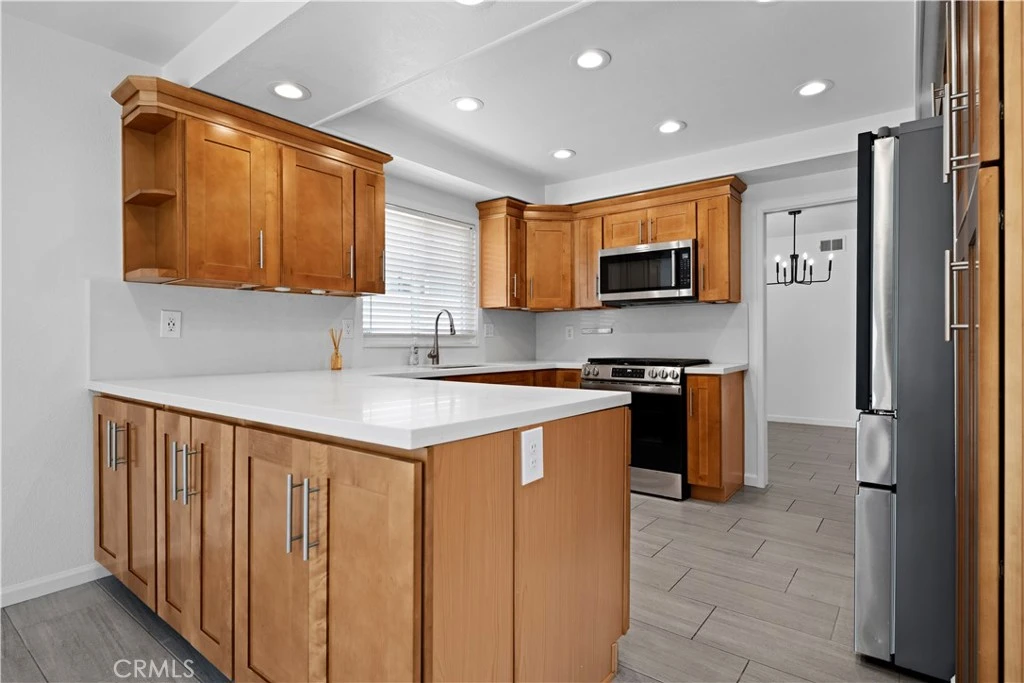 Interior 4