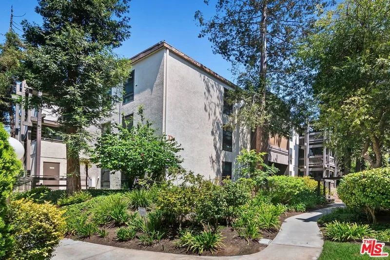 7742 Redlands Street D1046, Los Angeles, CA 90293