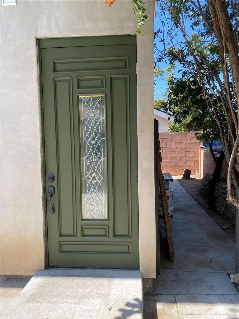 Photo 2 of 1329 Pico Street