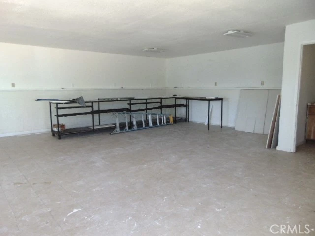 Interior 3
