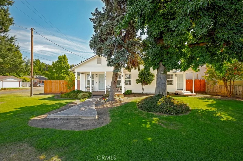 Photo 2 of 15994 3rd Street