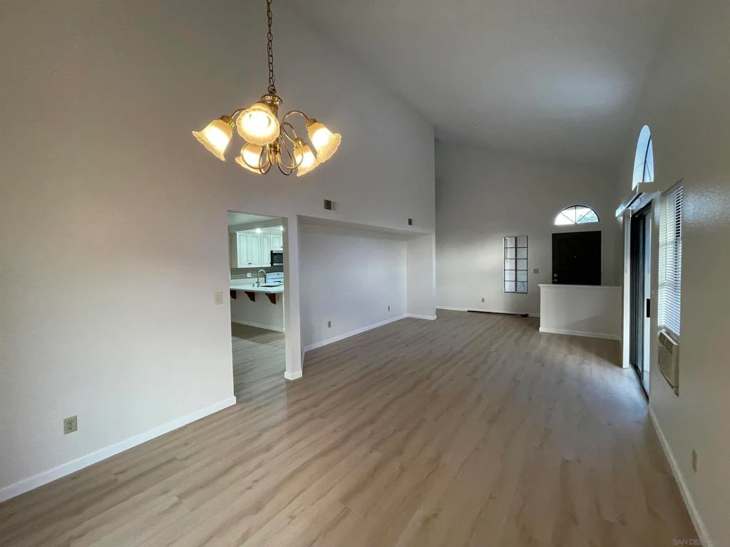 Interior 3