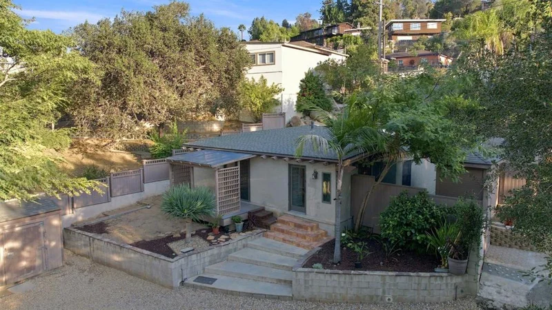 Photo 2 of 9498 Grossmont Blvd