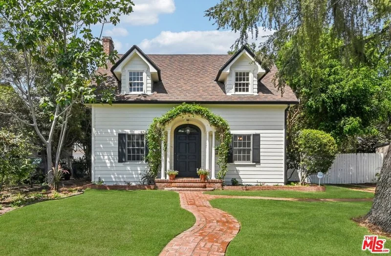 331 W Roses Road, San Gabriel, CA 91775