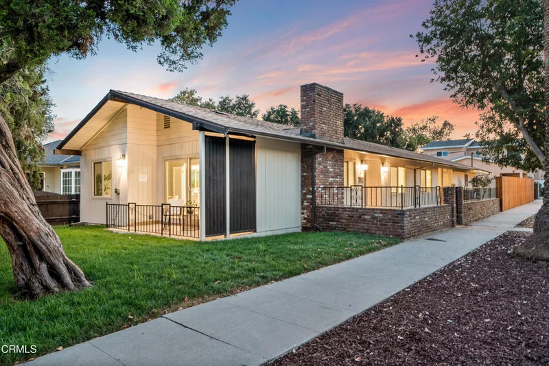 2182 Oakdale Street, Pasadena, CA 91107