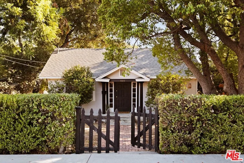 606 E Sacramento Street, Altadena, CA 91001
