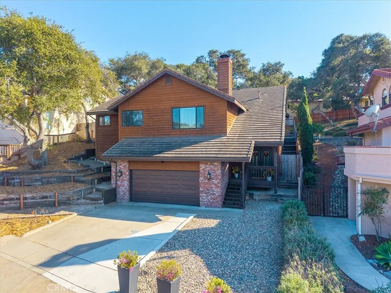 952 Margarita Avenue, Grover Beach, CA 93433