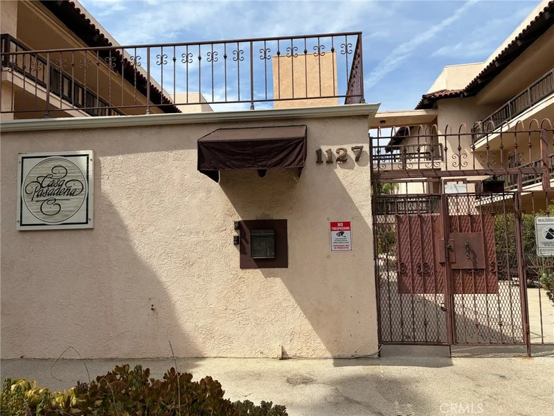 Photo 2 of 1127 E Del Mar 229