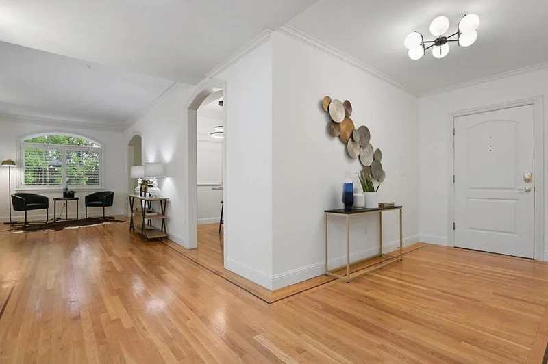 Photo 2 of 1520 Floribunda Avenue 101