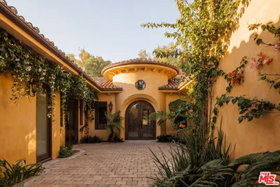 5605 Fairhaven Avenue, Los Angeles, CA 91367