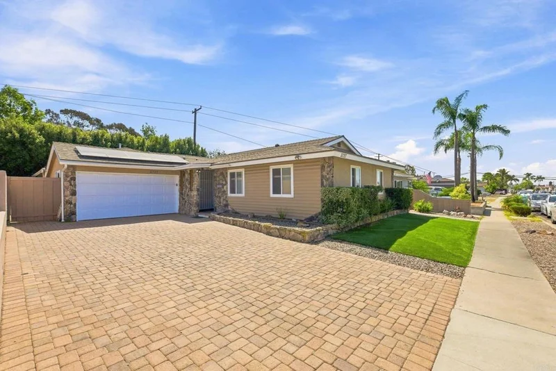 3727 Budd Street, San Diego, CA 92111