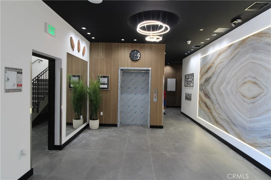 Interior 2