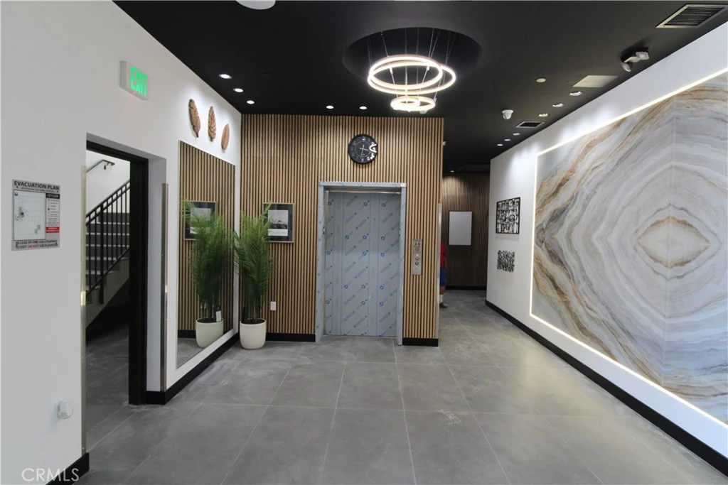 Interior 2