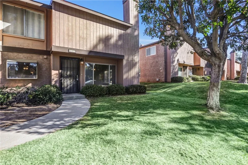 Photo 2 of 122 Tamarisk