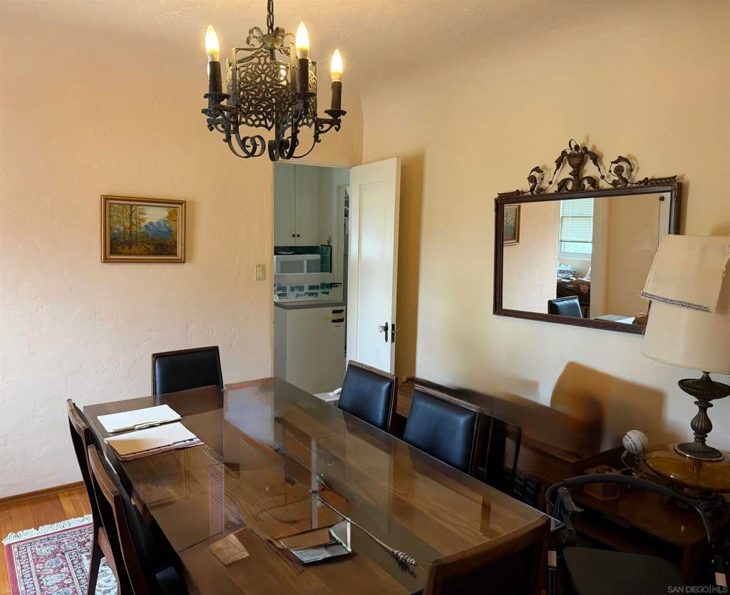 Interior 2
