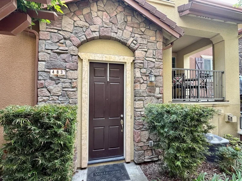 Photo 2 of 483 Tristania Terrace
