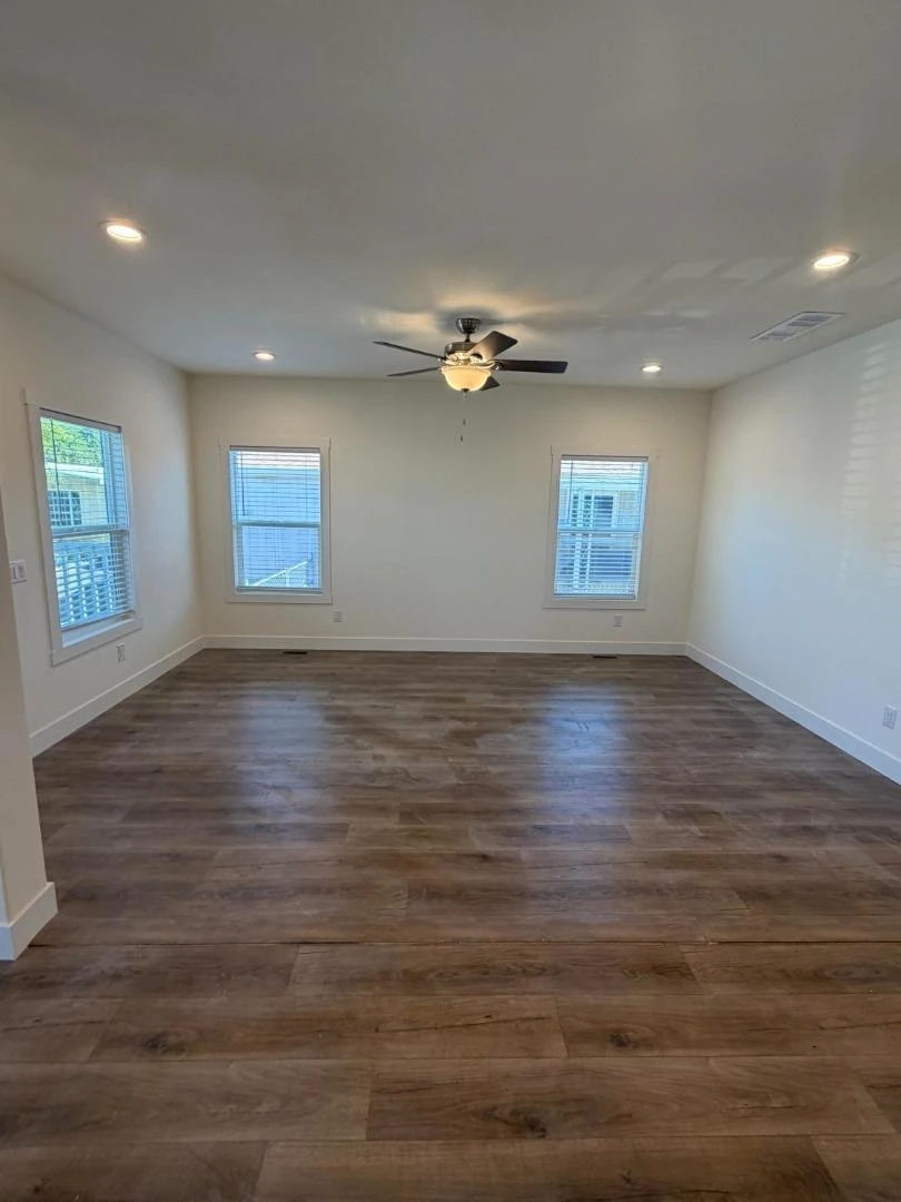 Interior 2