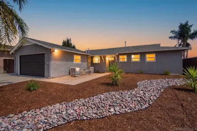 7918 Linen Dr, Santee, CA 92071