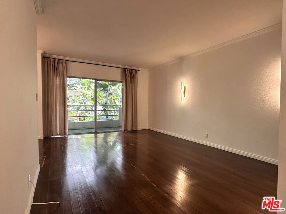 Interior 2