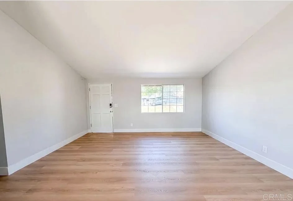Interior 4