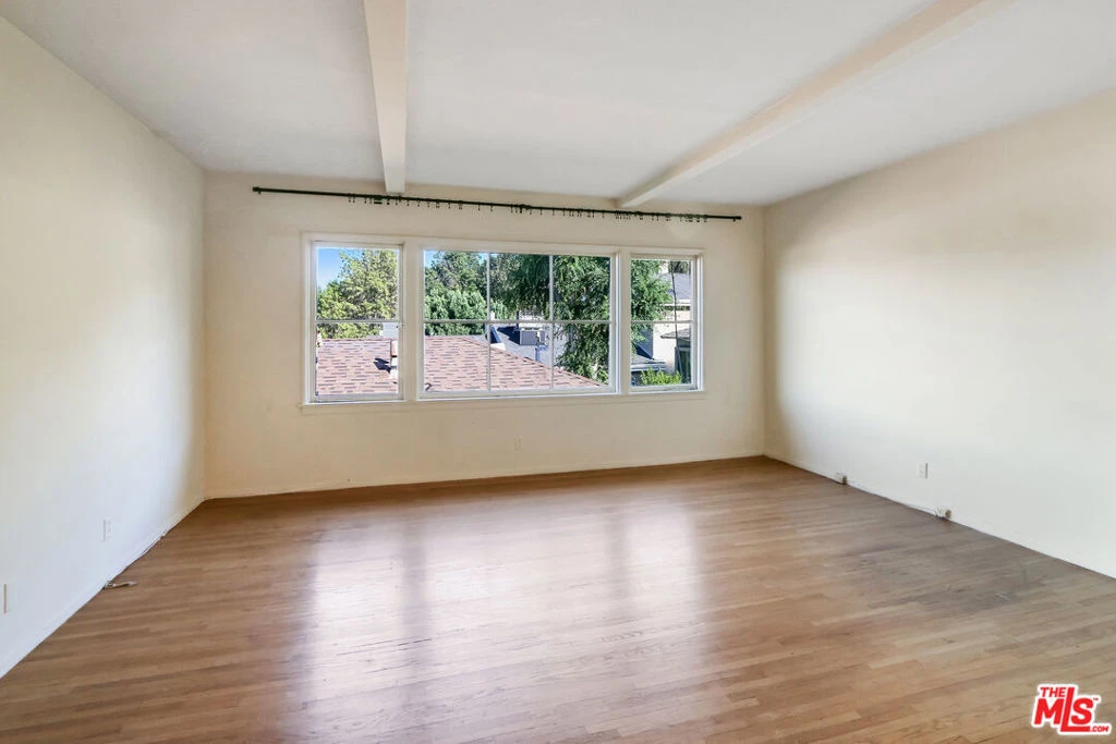 Interior 1