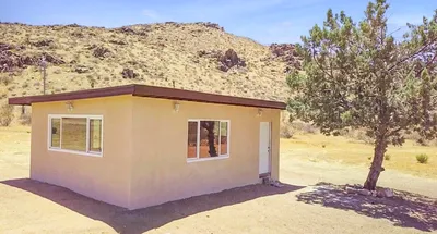 27127 Zuni Road, Apple Valley, CA 92307