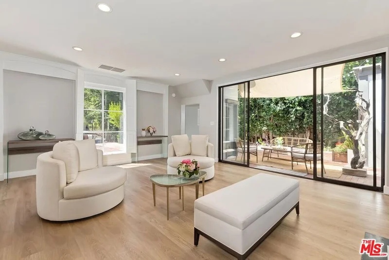 4521 W 6th Street, Los Angeles, CA 90020
