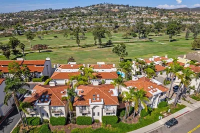 2520 Navarra Dr C, Carlsbad, CA 92009