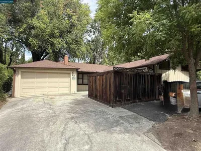 218 Wootten Dr, Walnut Creek, CA 94597