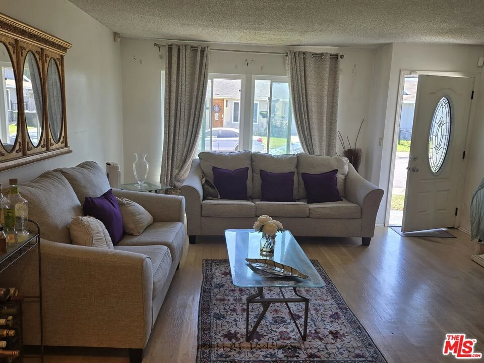Interior 1