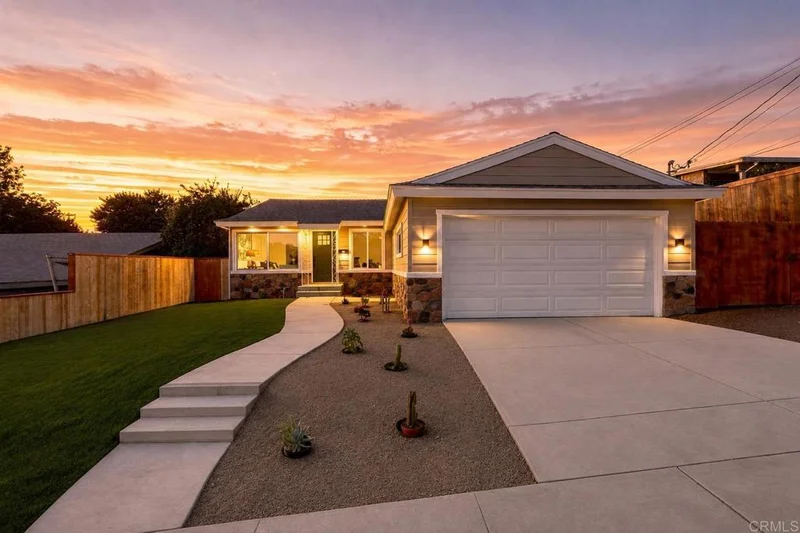 6236 Alderley St, San Diego, CA 92114