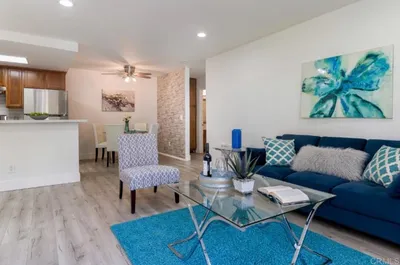 432 Edgehill Lane 15, Oceanside, CA 92054