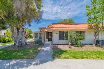 3062 S Via Serena S D, Laguna Woods, CA 92637
