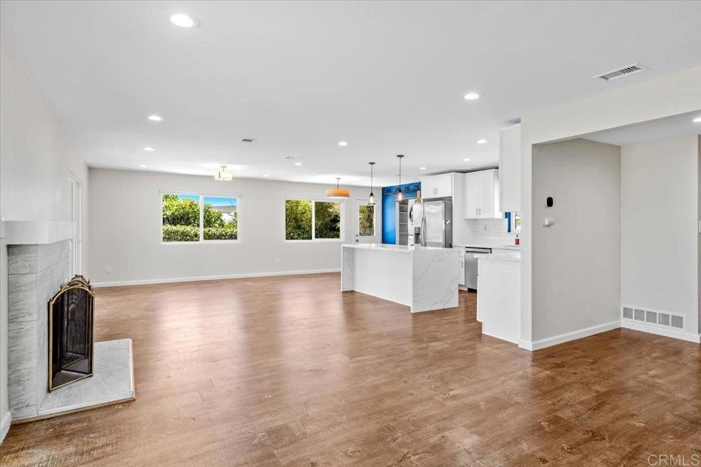 Interior 2