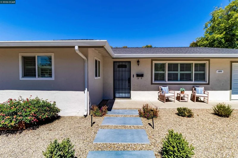 Photo 2 of 1593 Mendocino Dr