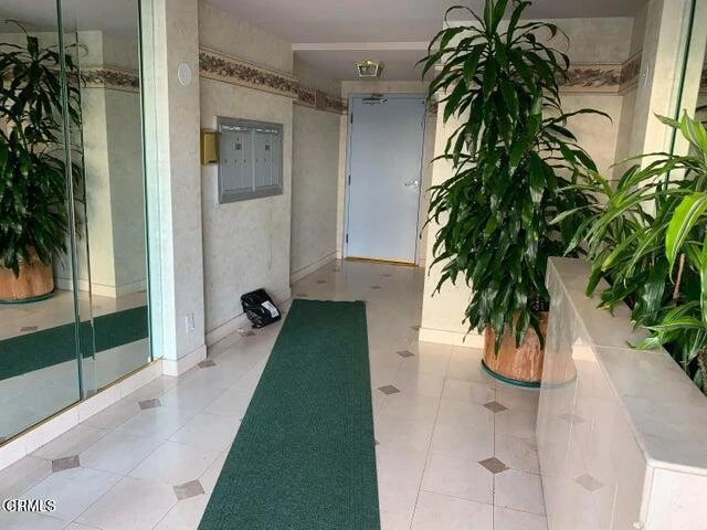 Interior 1