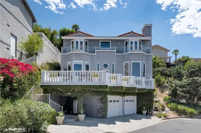 21041 Bandera Street, Woodland Hills, CA 91364