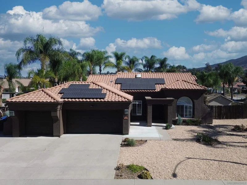 Photo 2 of 2934 Manzanita View Dr.