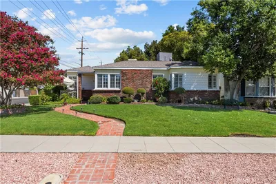 1844 N Fairview, Burbank, CA 91505
