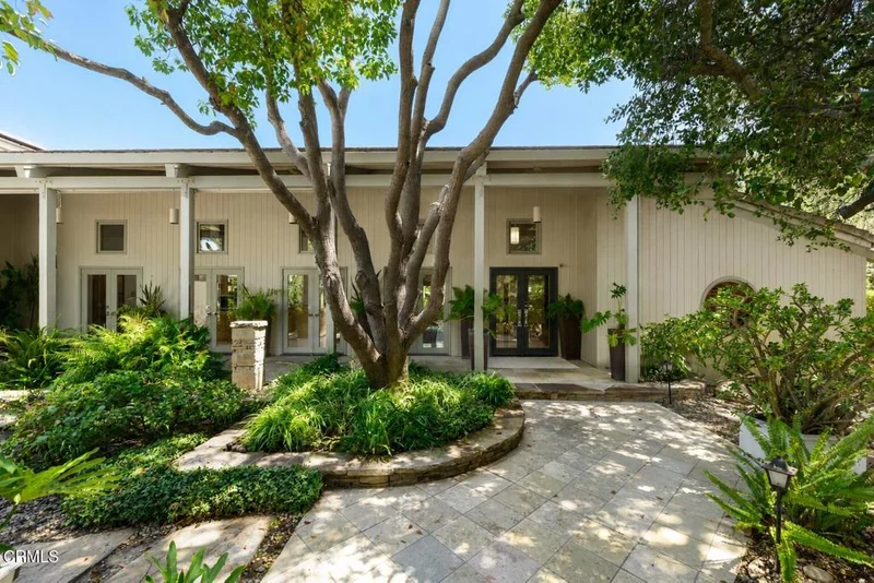 Photo 2 of 1476 Pathfinder Avenue
