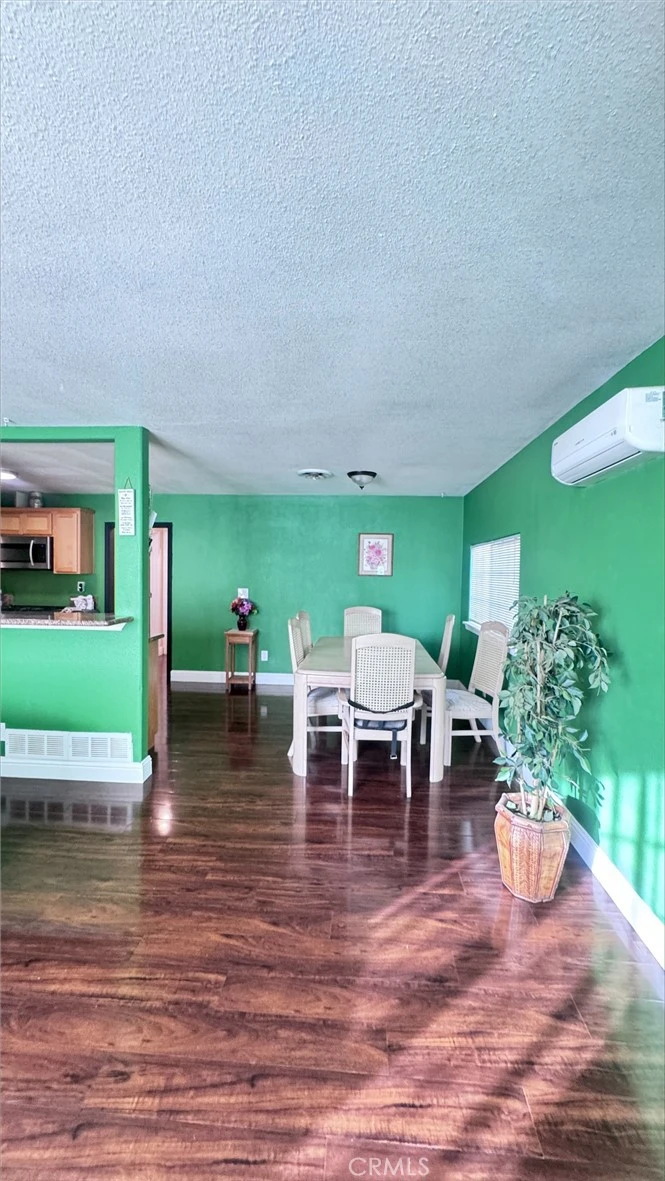 Interior 2