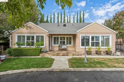 2151 Pleasant Hill Rd, Pleasant Hill, CA 94523